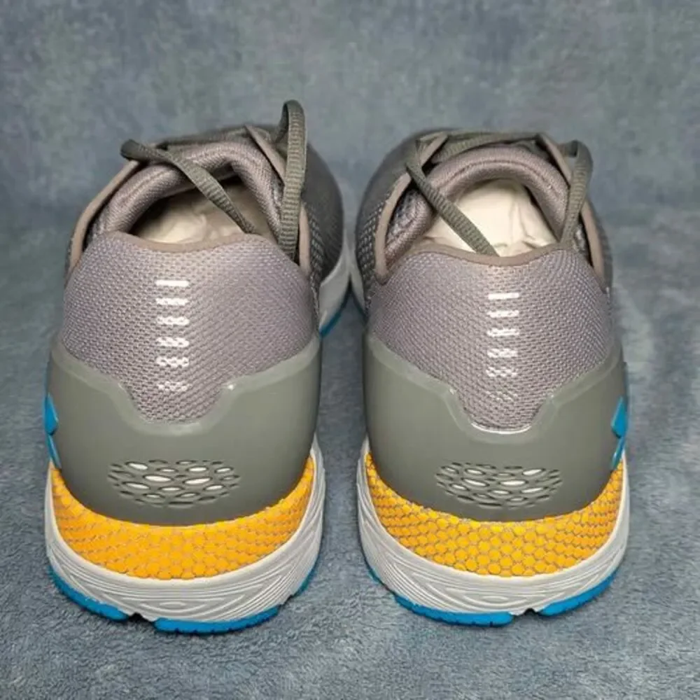 Under Armour new under